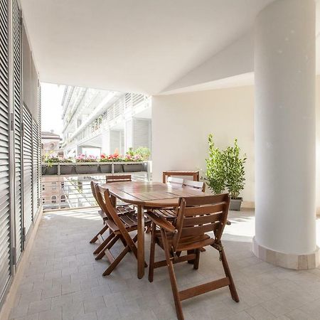 Boutique Domus Apartment Rome Bagian luar foto