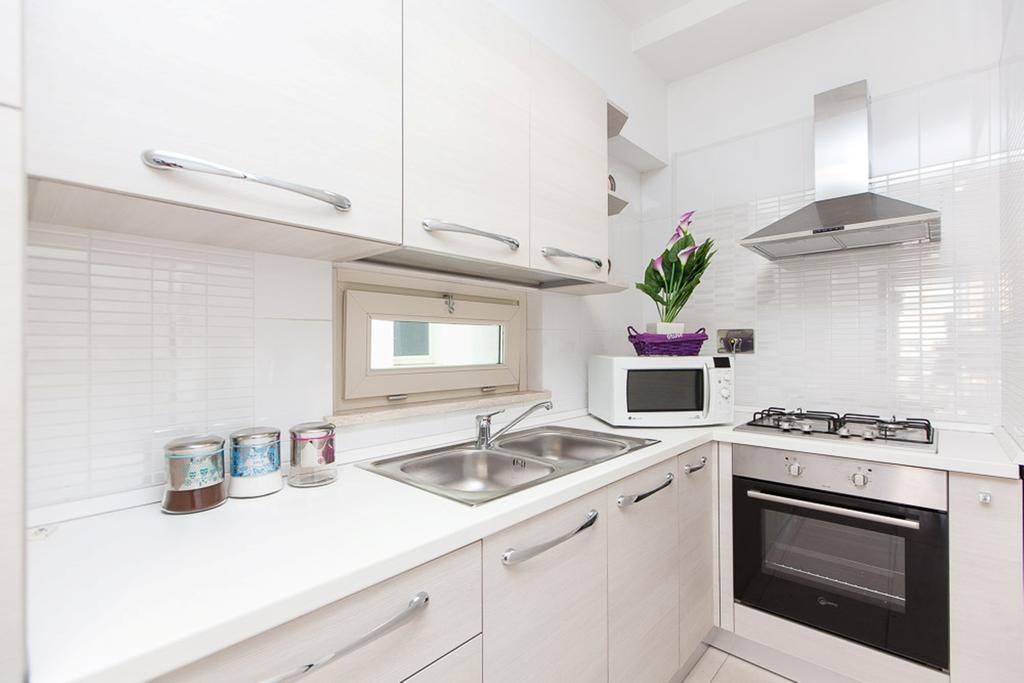 Boutique Domus Apartment Rome Bagian luar foto