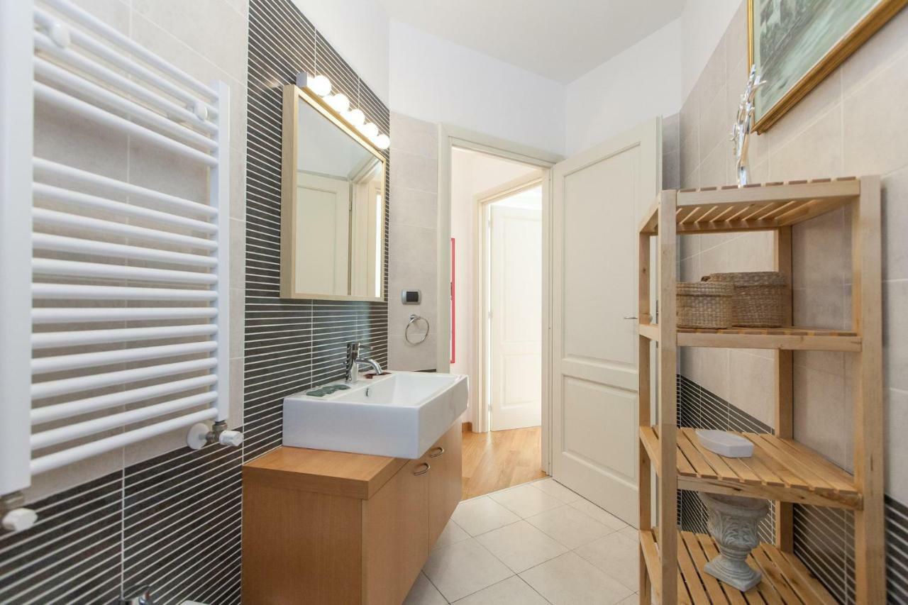 Boutique Domus Apartment Rome Bagian luar foto