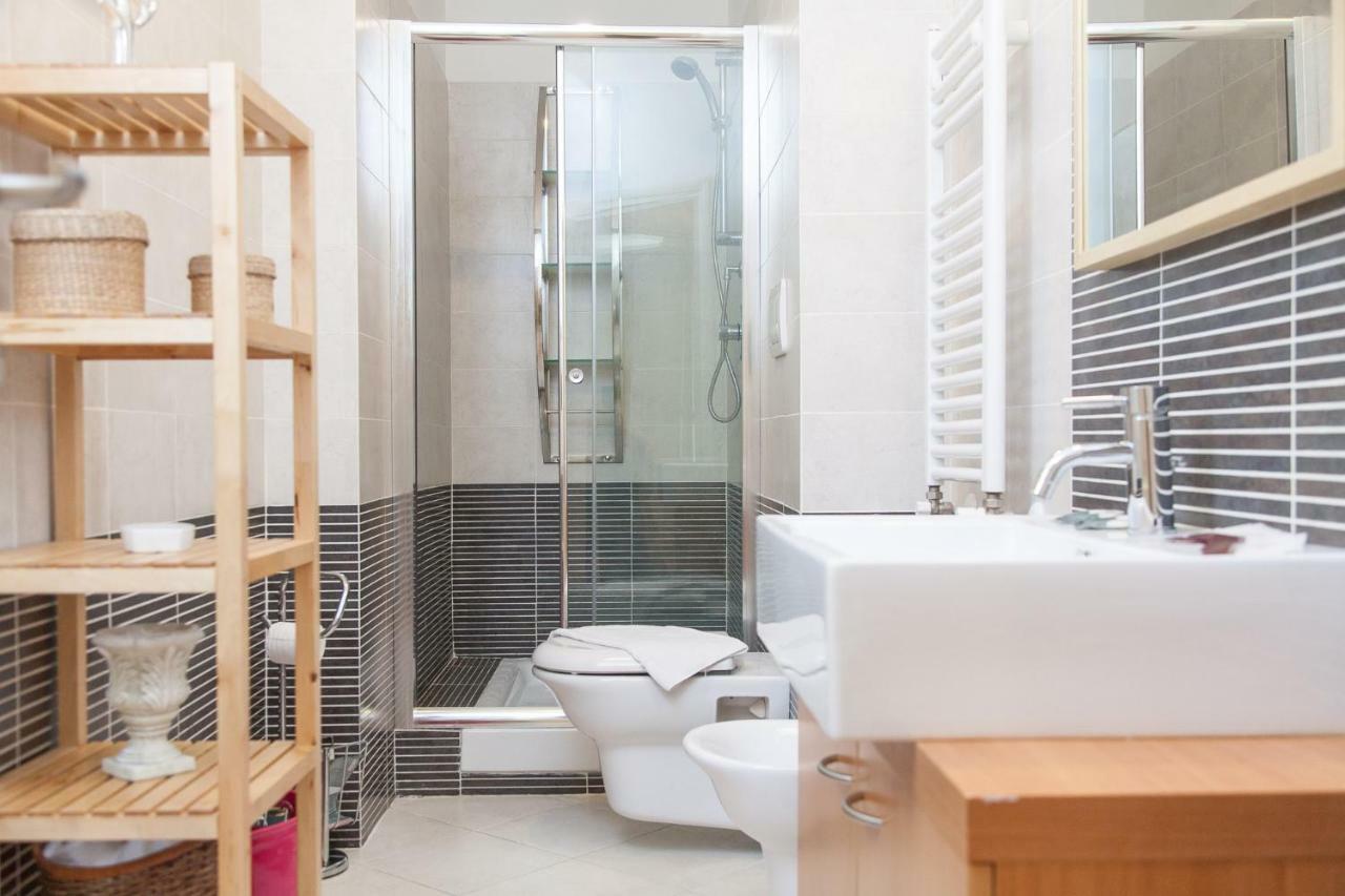 Boutique Domus Apartment Rome Bagian luar foto